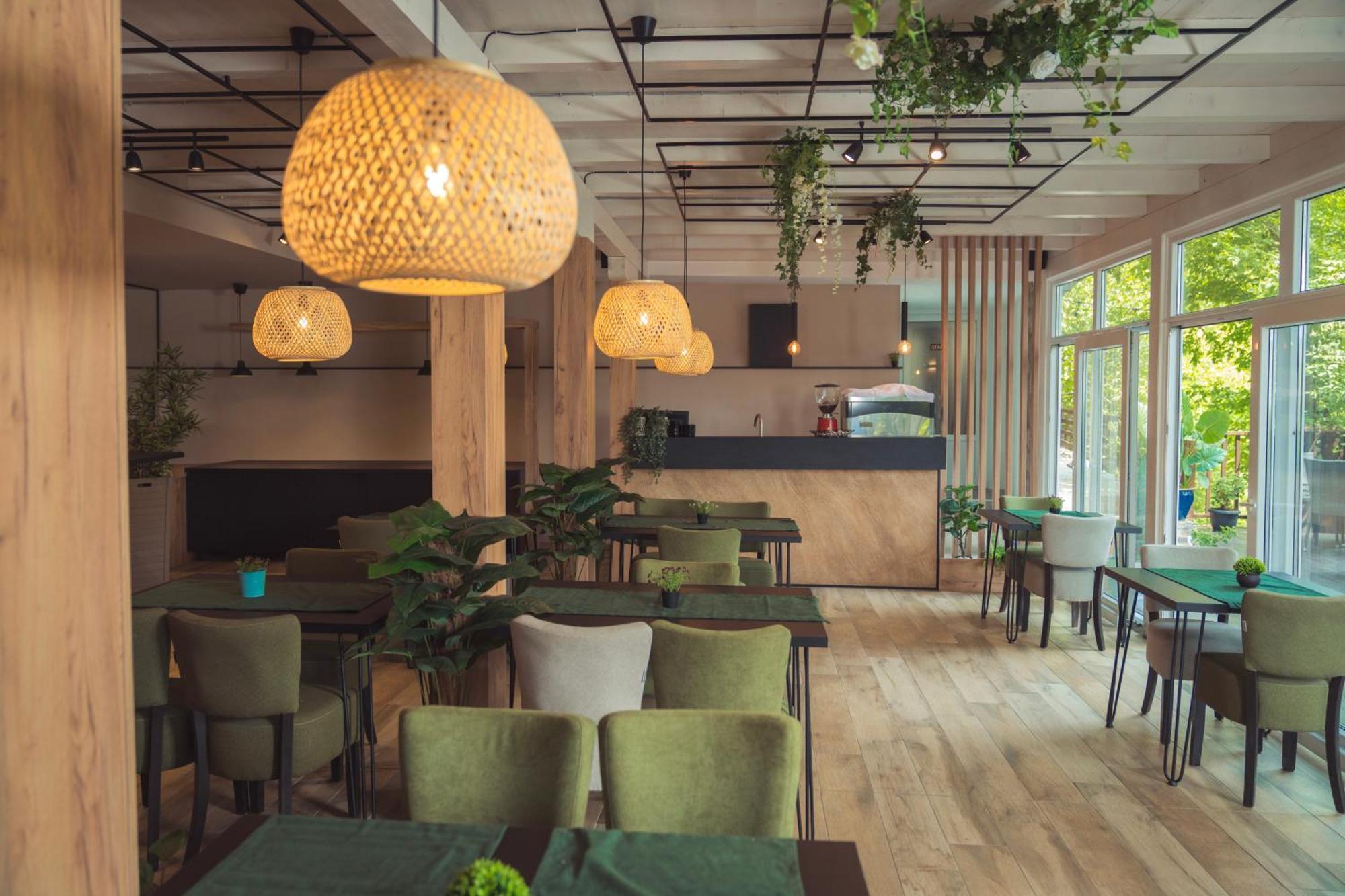 Hotel Tazz - River Front Oasis Collection Bihać エクステリア 写真