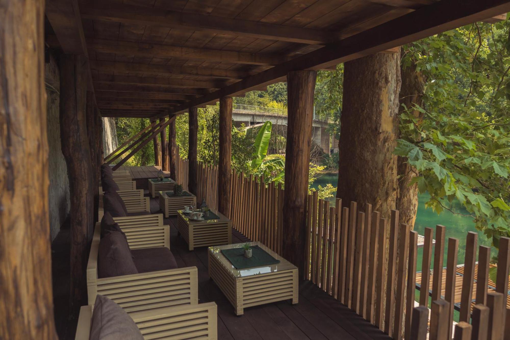 Hotel Tazz - River Front Oasis Collection Bihać エクステリア 写真
