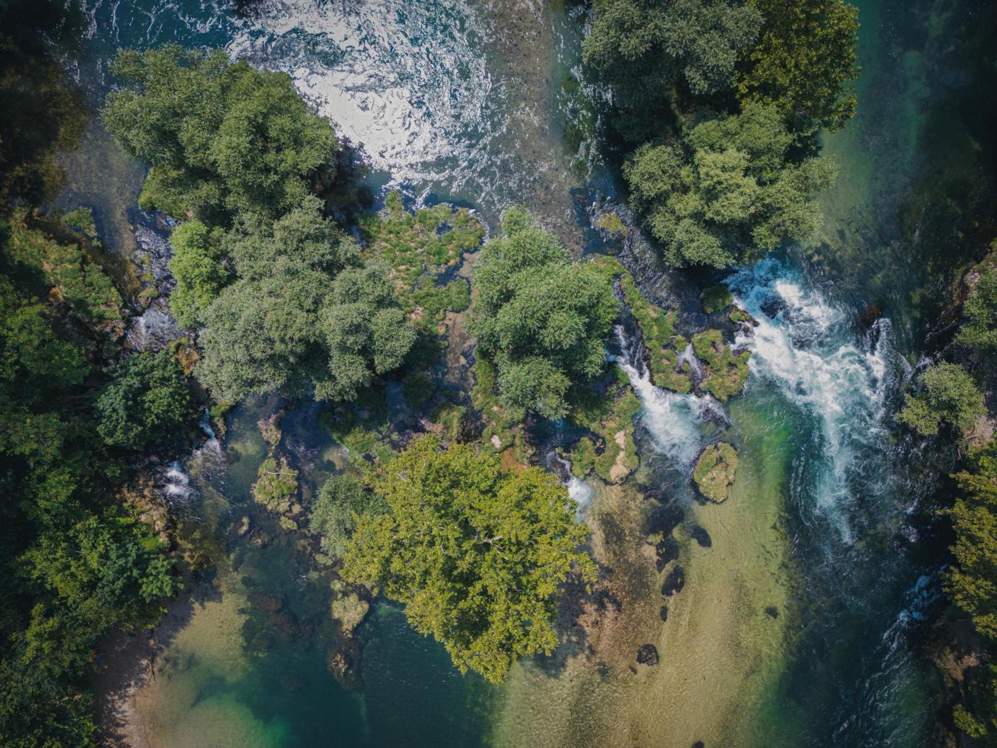 Hotel Tazz - River Front Oasis Collection Bihać エクステリア 写真