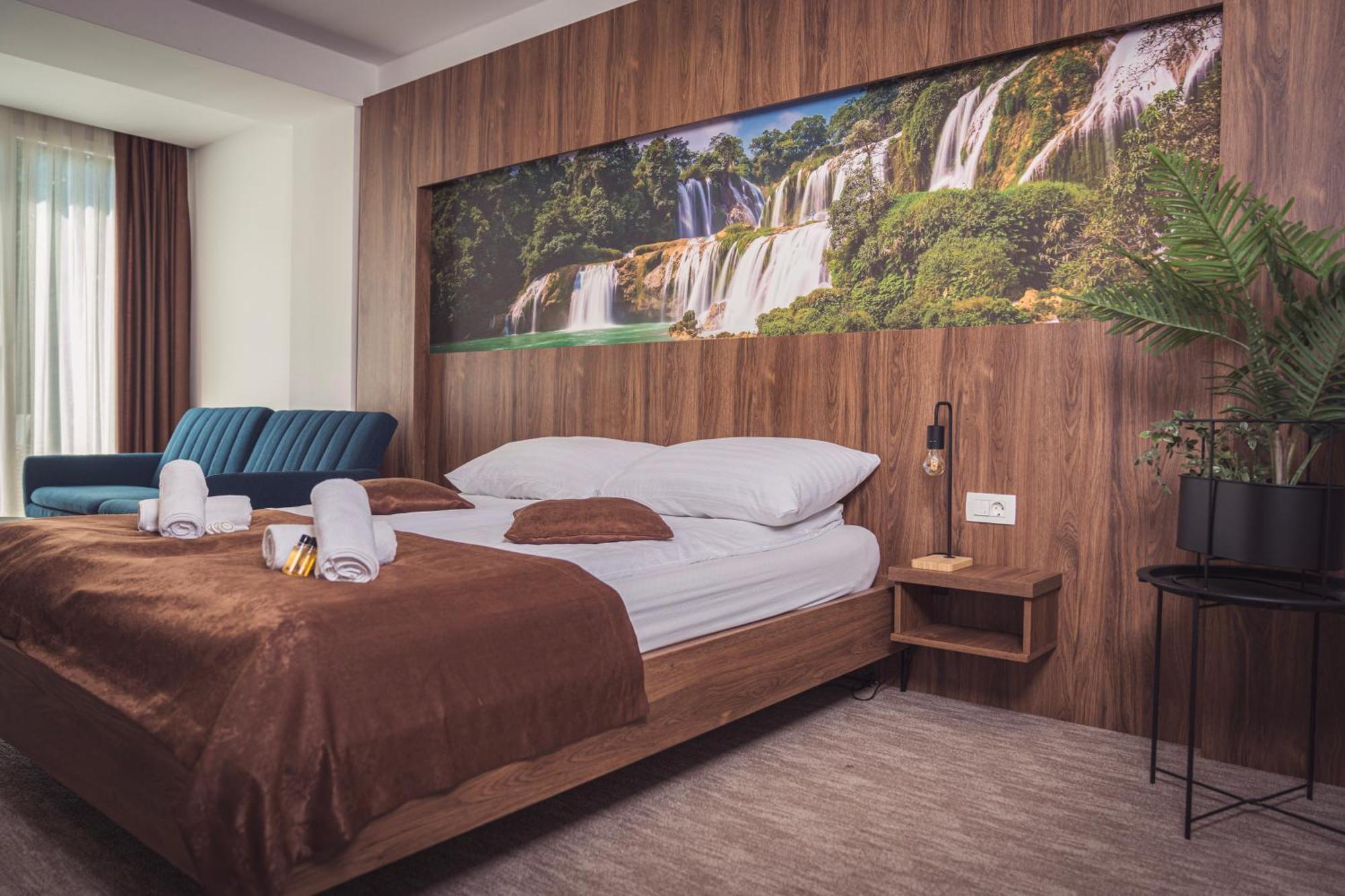 Hotel Tazz - River Front Oasis Collection Bihać エクステリア 写真