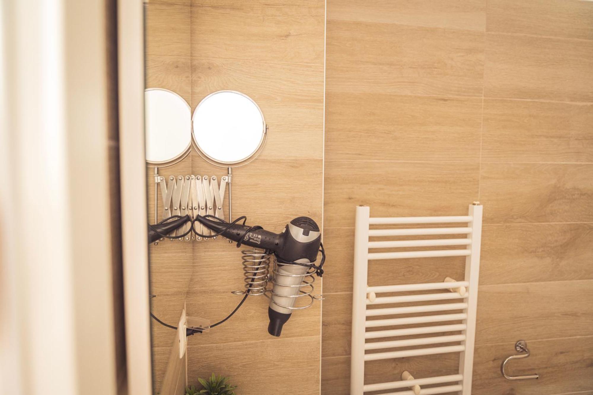 Hotel Tazz - River Front Oasis Collection Bihać エクステリア 写真